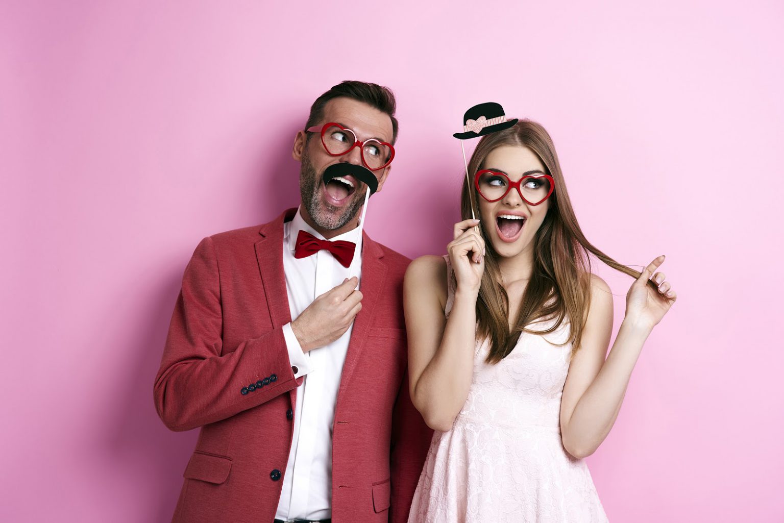 12 Engagement Party Games That ll Make Your Guests Smile