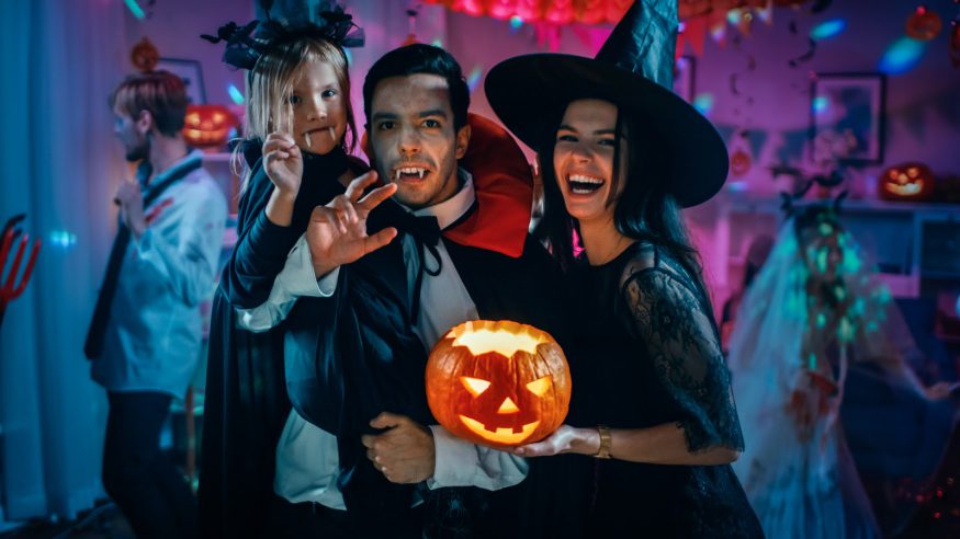 36 Hauntingly Good Halloween Party Ideas For Any Budget Stationers 