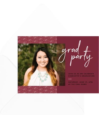 Backyard graduation party ideas: Stylish Grad Invitation