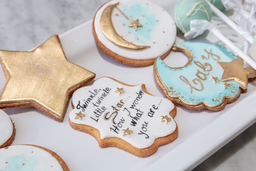 Twinkle twinkle little star baby shower: baby shower themed cookies