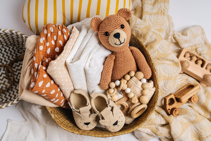 We can bearly wait baby shower: baby stuff in a basket