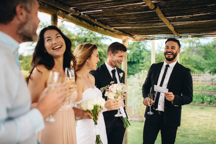 How to say no kids at wedding: best man giving a speech