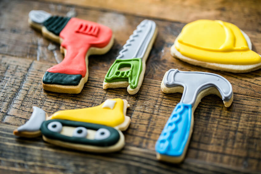 Construction tools themed cookies