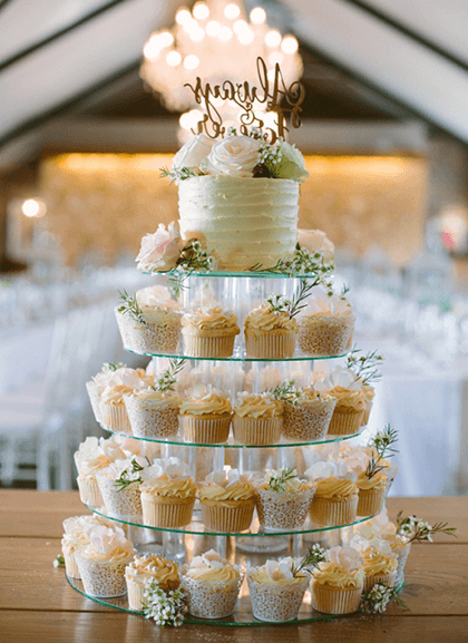 wedding trend cupcake tower
