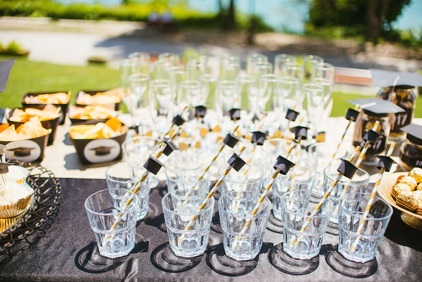 Backyard graduation party ideas: glasses on a table