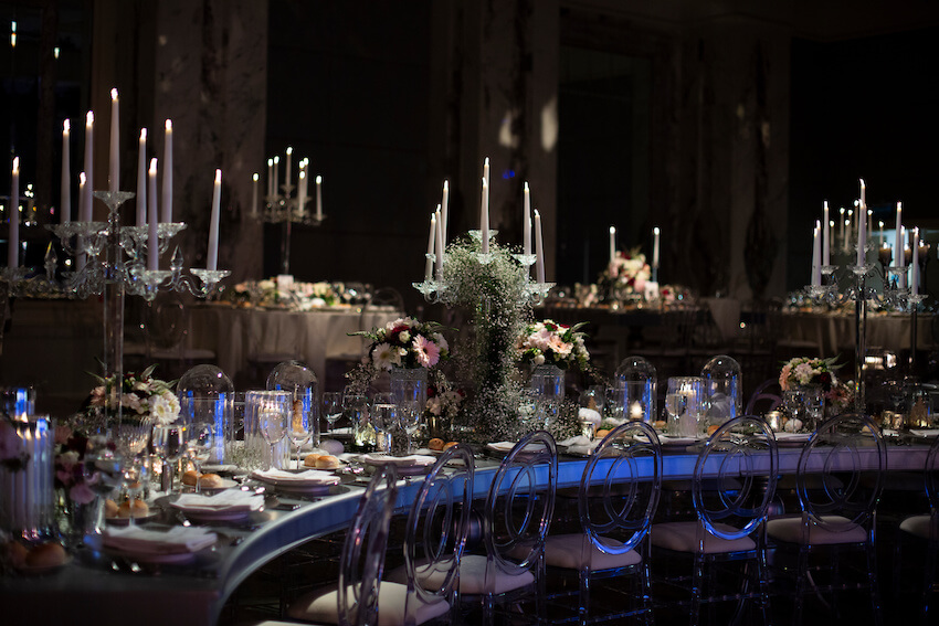 Gothic wedding: gothic themed table setting