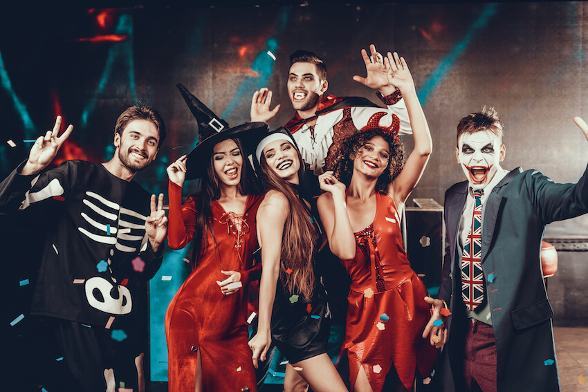 Halloween Costume Party pin-on-halloweenie