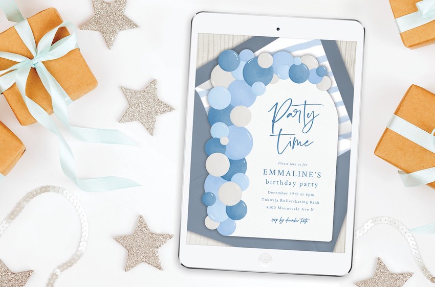 Winter birthday party ideas: party invitation on a tablet