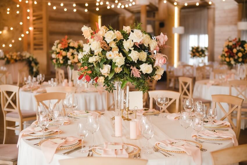 When should RSVPs be due for wedding: table setting at a wedding reception