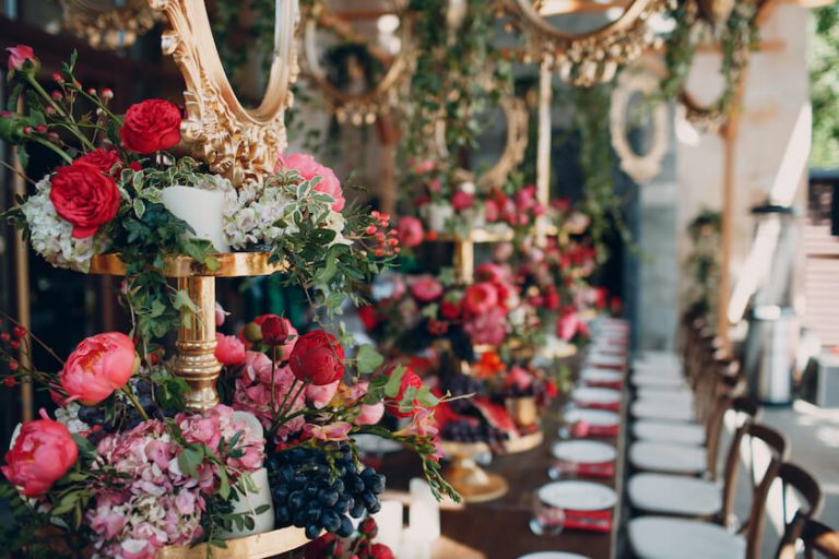 10 Stunning Rehearsal Dinner Decorations for Every Theme